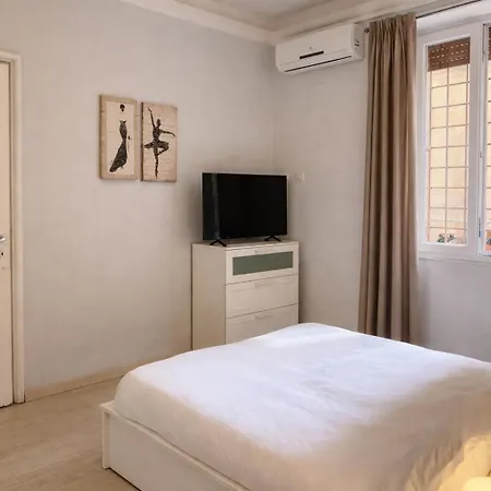 Residenza Aurea - Piazza Mazzini * Roma